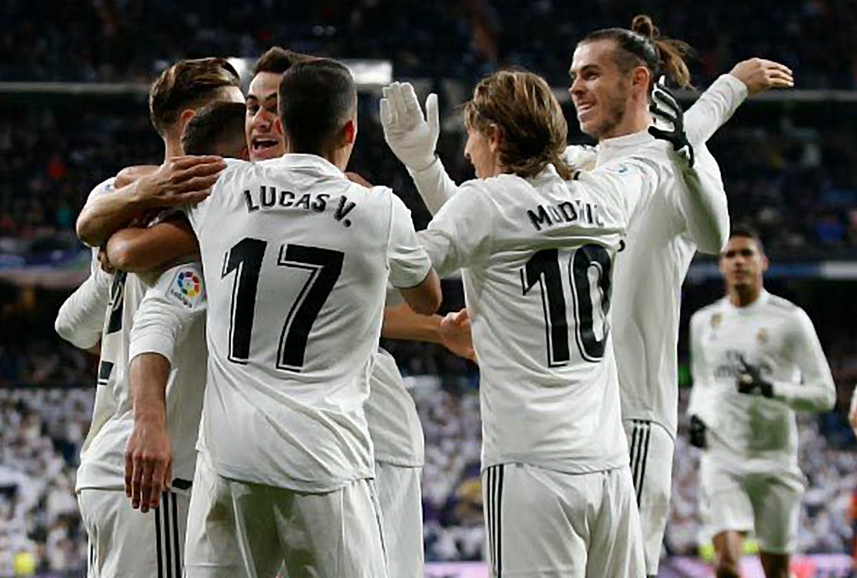 关于今夜国王杯焦点战，曼城完成体检，赛场秩序良好，球探报告显示潜力的信息