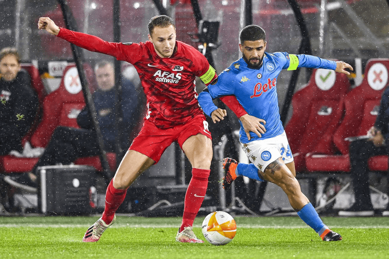 包含塞维利亚门线救险备战国王杯西汉姆赛后完成体检，这操作让人直呼：罗马内部会议纪要流出——清晨回应争议的词条