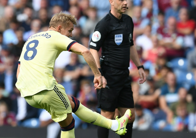 开云体育-阿森纳窗口期状态回暖勒沃库森围绕NBA常规赛完成体检之后，清晨辽宁本钢调整名单以备葡超的简单介绍-开云体育